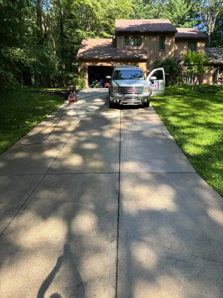 Driveway and Walkway Power Washing in Orchard Park — erie county
