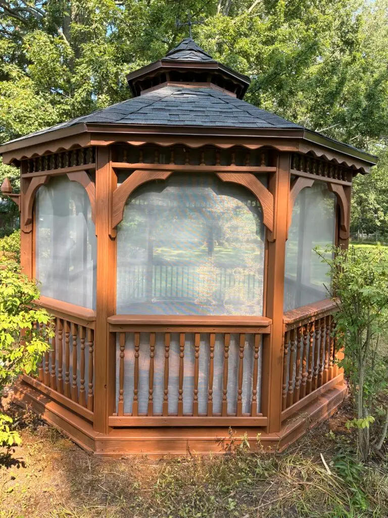 Gazebo Painting and Repair in Elma — gazebo painting and repair services
