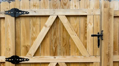 wood fence gate installation